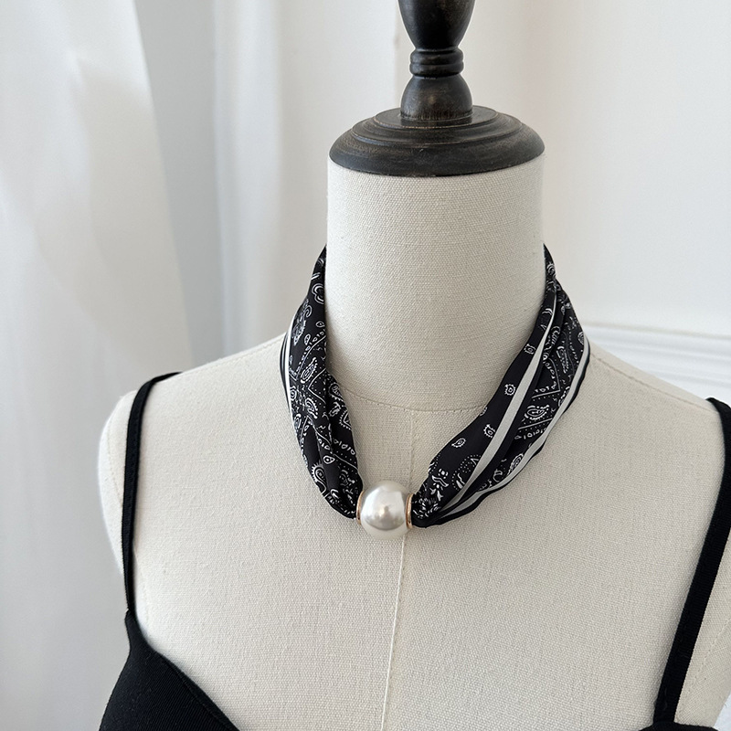 Printed Silk Scarf with Magnet - огляд і ціна Silk Neck Scarf
